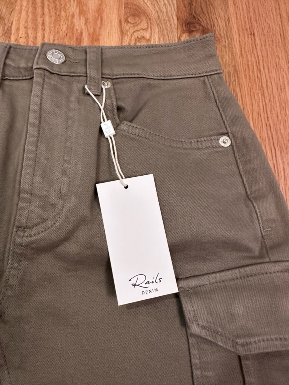 NWT Rails Laurel Stretch Cotton Cargo Skirt, Washed Olive, Size 23 - Picture 3 of 16